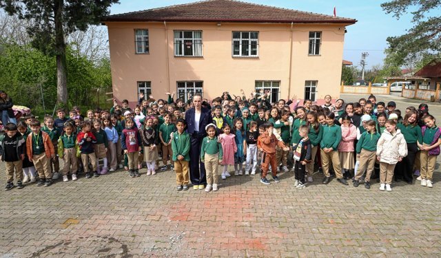 Hendek’te okul bahçesi Su Müfettişlerinin eğitim alanına dönüştü