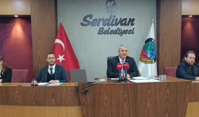 Serdivan Meclisi'nde Başkan Çelik’ten hizmet ve yatırım mesajı
