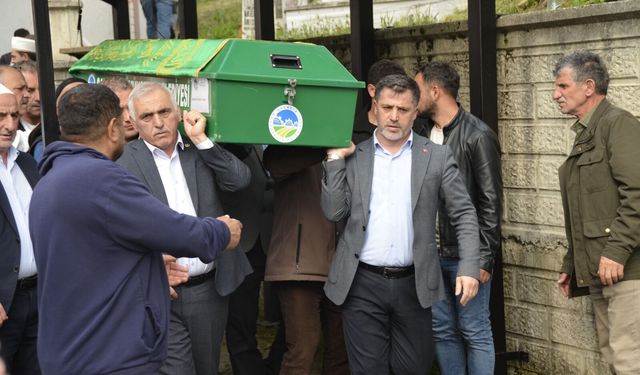 Eski Belediye Meclis Üyesi Mahmut Nedim Alkan son yolculuğuna uğurlandı