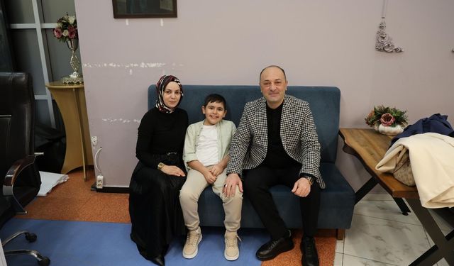 Geyve DMD Hastası Ahmet Ayaz için seferber oldu