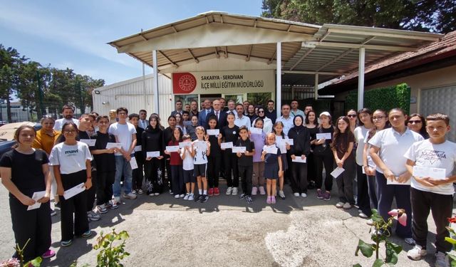 Serdivan MEM’de ödül töreni