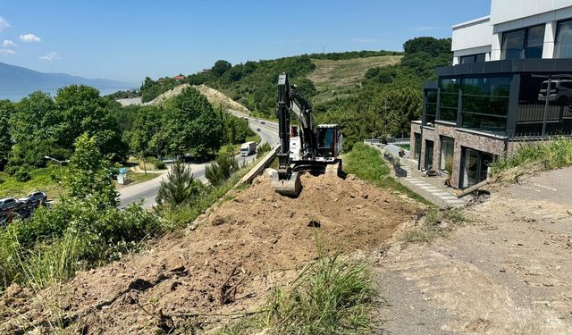 Serdivan’da yol işgali sonlandırıldı: Esentepe sakinlerine yeni güzergah