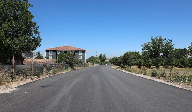 Söğütlü’de vatandaşın memnuniyetini kazanan ulaşım hamlesi