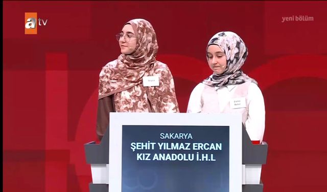 Sakaryalı öğrenciler Türkiye Entelektüel Oyunları’nda Türkiye ikincisi oldu