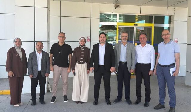 İl Sağlık Müdürü Özdemir'den Sapanca Devlet Hastanesine ziyaret