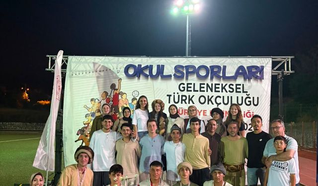 Hendek Anadolu İmam Hatip Lisesi Türkiye Şampiyonu oldu