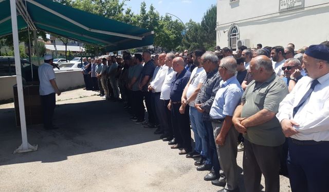SMA hastası çocuğunun cihazını kapatan baba intihar etti