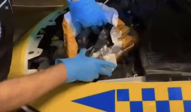 Motor kaputundan 3 milyon liralık metamfetamin ele geçirildi