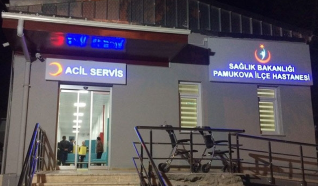 Alkollü motosikletli duvara çarptı