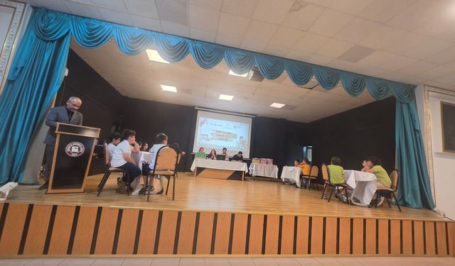 Öğretmen Zeliha Çılgır anısına bilgi yarışması düzenlendi