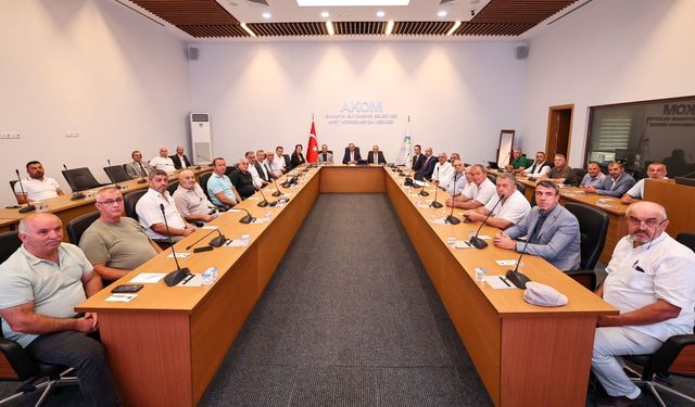 Başkan Alemdar, Erenler muhtarlarıyla buluştu