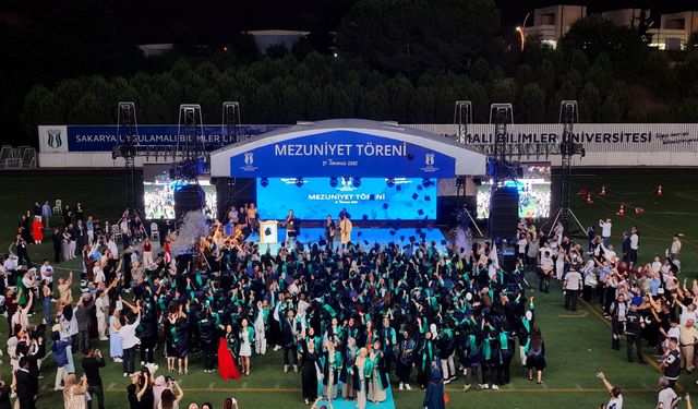 SUBÜ’de mezuniyet töreni hazırlıkları tamam