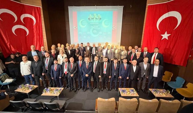 MHP Sapanca İlçe Başkanlığı'nda görev değişimi: Haluk Bakır yeni başkan seçildi