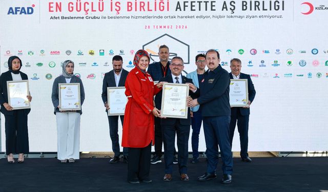 Erenler Belediyesi 'En Güçlü İş Birliği, Afette Aş Birliği' projesine paydaş oldu