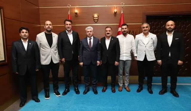 Sakarya Muşlular Derneği'nden Vali Doğan'a ziyaret