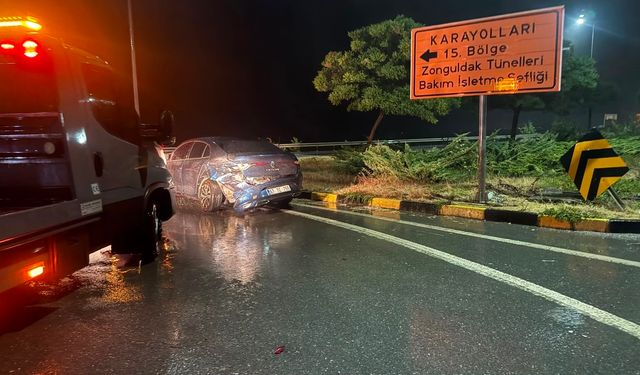 Akçakoca yolunda kaza;5 yaralı