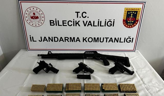 Bilecik'te eve silah operasyonu: Cephanelik çıktı