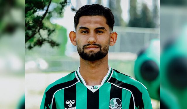 Sakaryaspor'dan orta sahaya genç takviye
