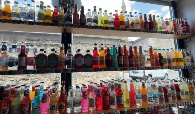 Türkiye'yi gezerken başlayan gazoz tutkusu mesleği oldu