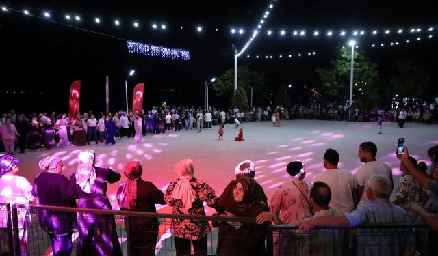 Ferizli Belediyesi, Büyük Akgöl'de "Yaza Merhaba" buluşması düzenledi