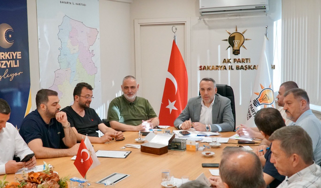 AK Parti yönetimi toplandı