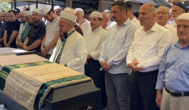 Kaza kurbanı gence son görev