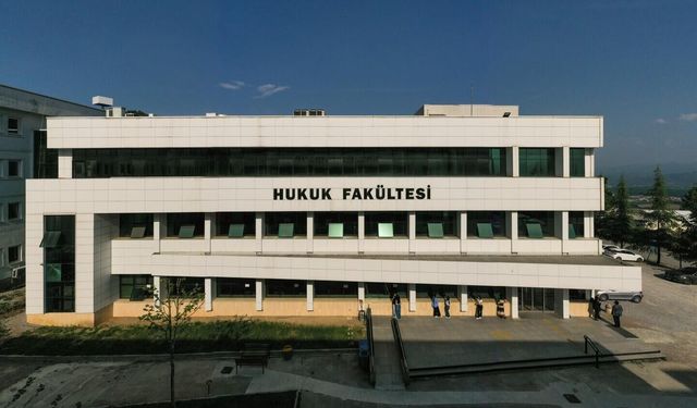 Geleceğin hukukçularına güçlü akademik altyapı ve kariyer fırsatı