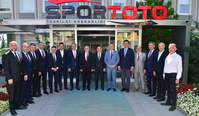 Ali İnci: "Sakarya'mızı tarihi spor yatırımlarıyla buluşturuyoruz"