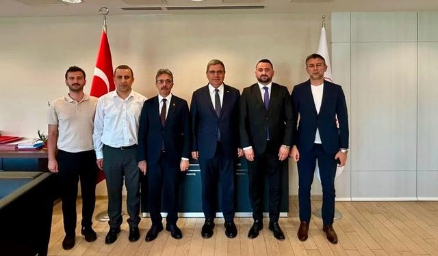 Başkan Şenol Dinç’ten Sağlık Bakanlığı’na ziyaret