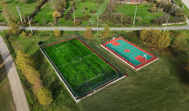 Sakarya’da 3 mahalle daha futbol, voleybol ve basketbol sahasına kavuşuyor