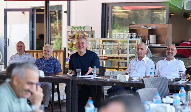 Başkan Çelik hemşehri dernekleriyle bir araya geldi