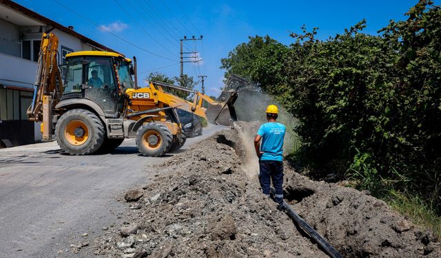 Ferizli Halit Molla Caddesi’nin içme suyu ve atık su altyapısı yenileniyor