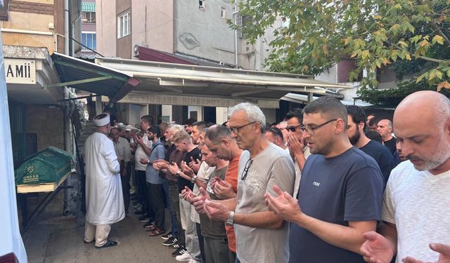 İznik Gölü'ne düşen genç hayatını kaybetti