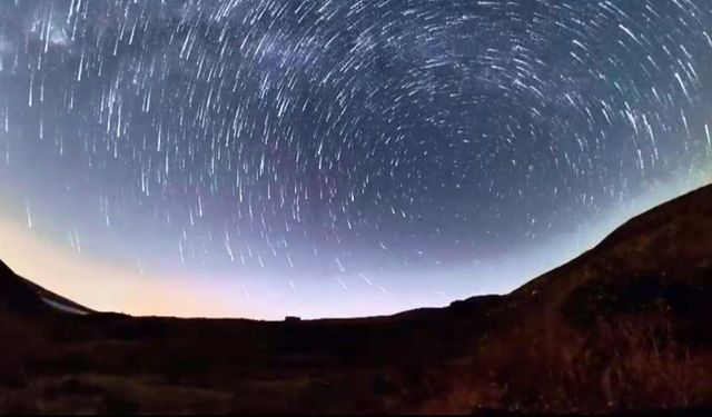 Perseid Meteor Yağmuru görsel şölen oluşturdu