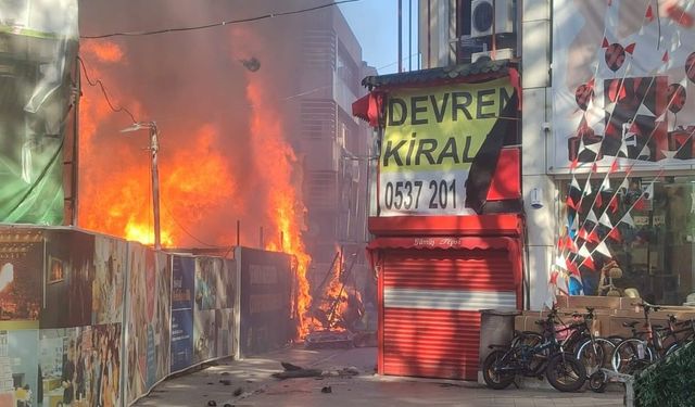 Konteynerdeki yangın iki işletmeye sıçradı