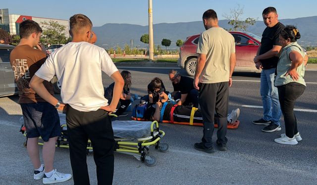 D-100'de kaza: 2 yaralı