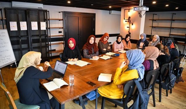 Sakarya'da üniversiteli kız öğrenciler için TÜRGEV yurt başvuruları başladı