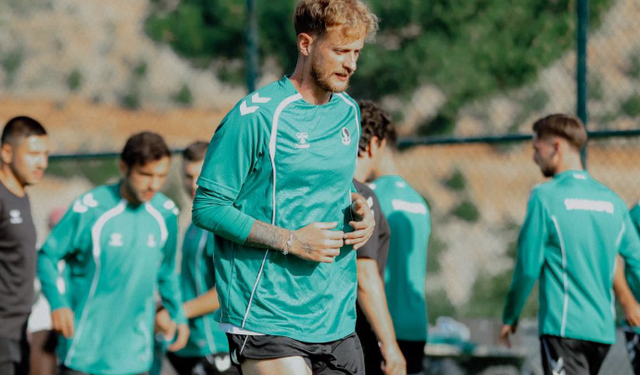 Sakaryaspor'da Davraz mesaisi devam ediyor