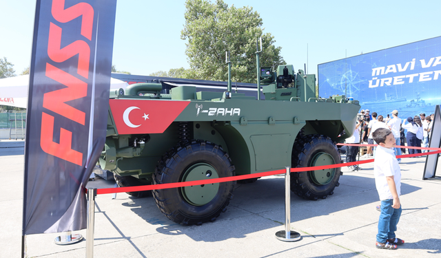 Amfibi harekatın yeni öncüsü vitrine çıktı: İlk kez tanıtıldı