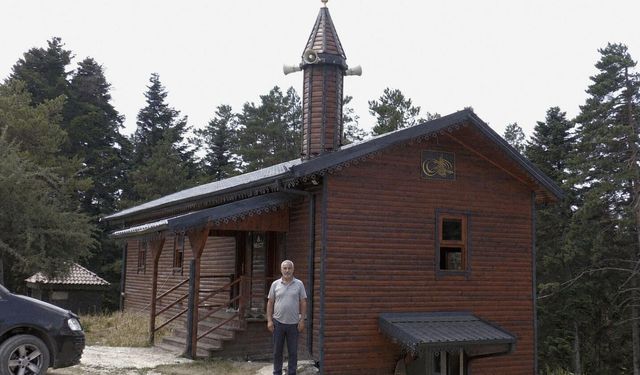 Bu şikayet Karagöl Yaylası'ndan geldi: "Tek tuvalet binlerce ziyaretçiye yetmiyor"