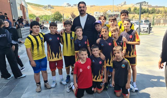 Serdivan’ın güreşçilerinden Malatya’da uluslararası başarı