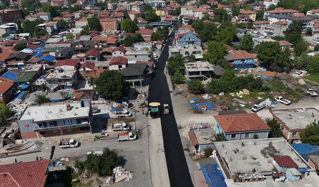 Erenler’de 19 sokağın altyapı ve üstyapısına Büyükşehir eli