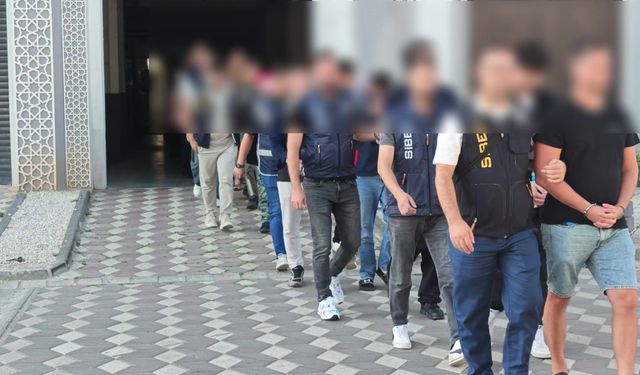 Borsa yatırımı vaadiyle 4,5 milyon liralık vurgun