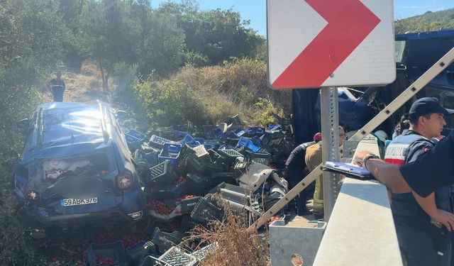Virajı alamayan kamyon dehşet saçtı: 1 ölü, 1 yaralı