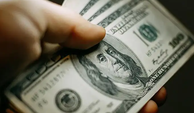 Net UYP açığı Temmuz ayında 398,7 milyar dolar oldu
