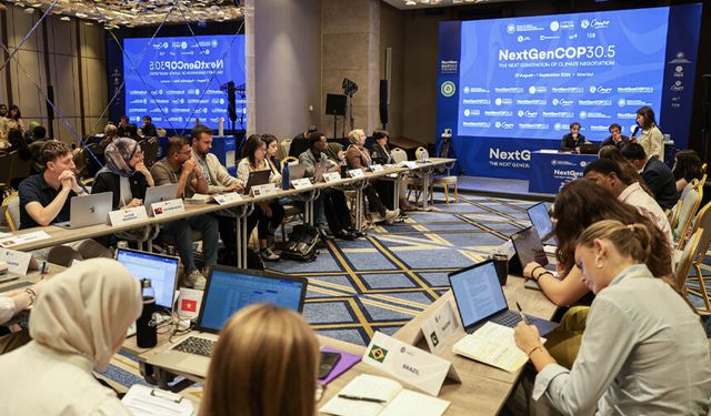 200 genç iklim diplomatından COP31'e 'Antalya Anlaşması'
