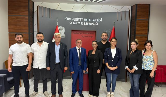 CHP Adapazarı İlçe Başkanlığına Zeki Kaya getirildi