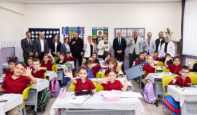 Serdivan’da yeni eğitim yılına anlamlı ziyaretlerle başlandı
