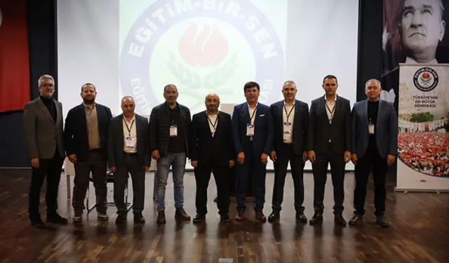 Eğitim-Bir-Sen Sakarya'da Murat Mengen güven tazeledi