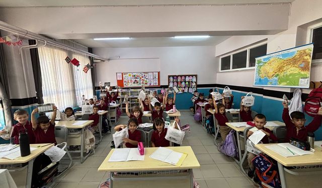 Büyükşehir kırsaldaki öğrencilerin okul heyecanına ortak oldu